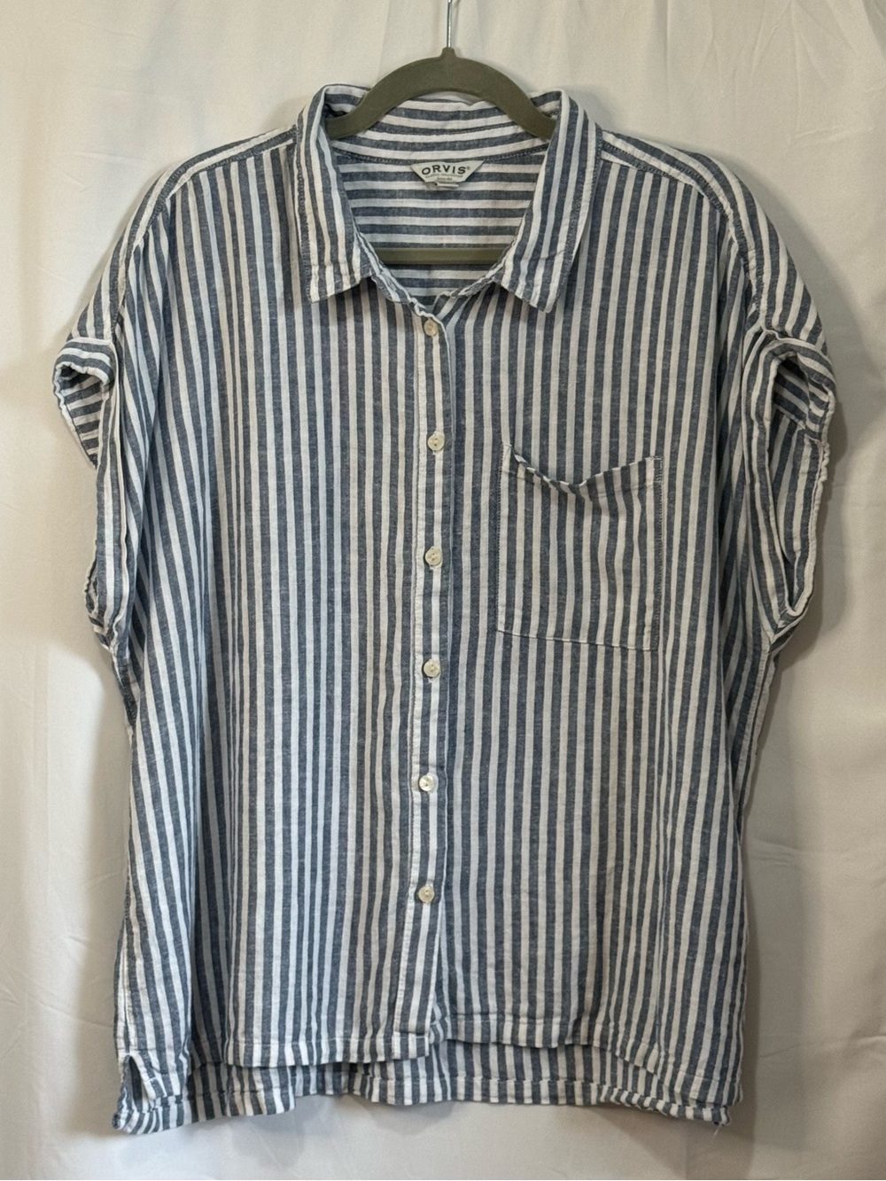Orvis Blue and White Vertical Stripe Casual Button-Down Shirt